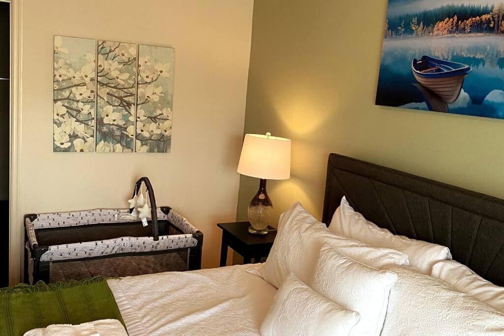 Super Comfy And Spacious 3 Bedroom 10 Minutes From Disney, With Major Shopping 4 Minutes Away Кіссіммі Екстер'єр фото